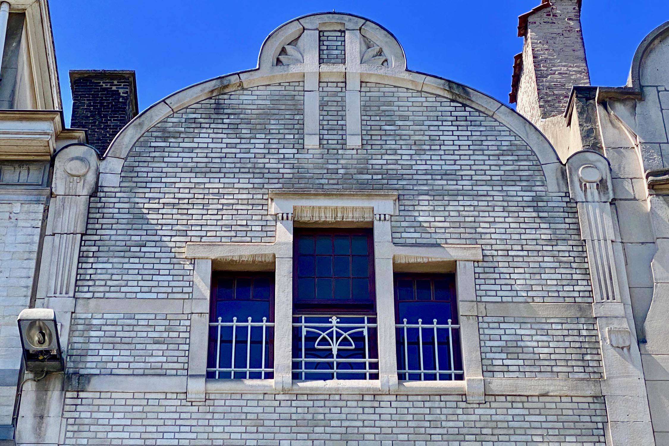 Art Nouveau house by Georges Hobé 