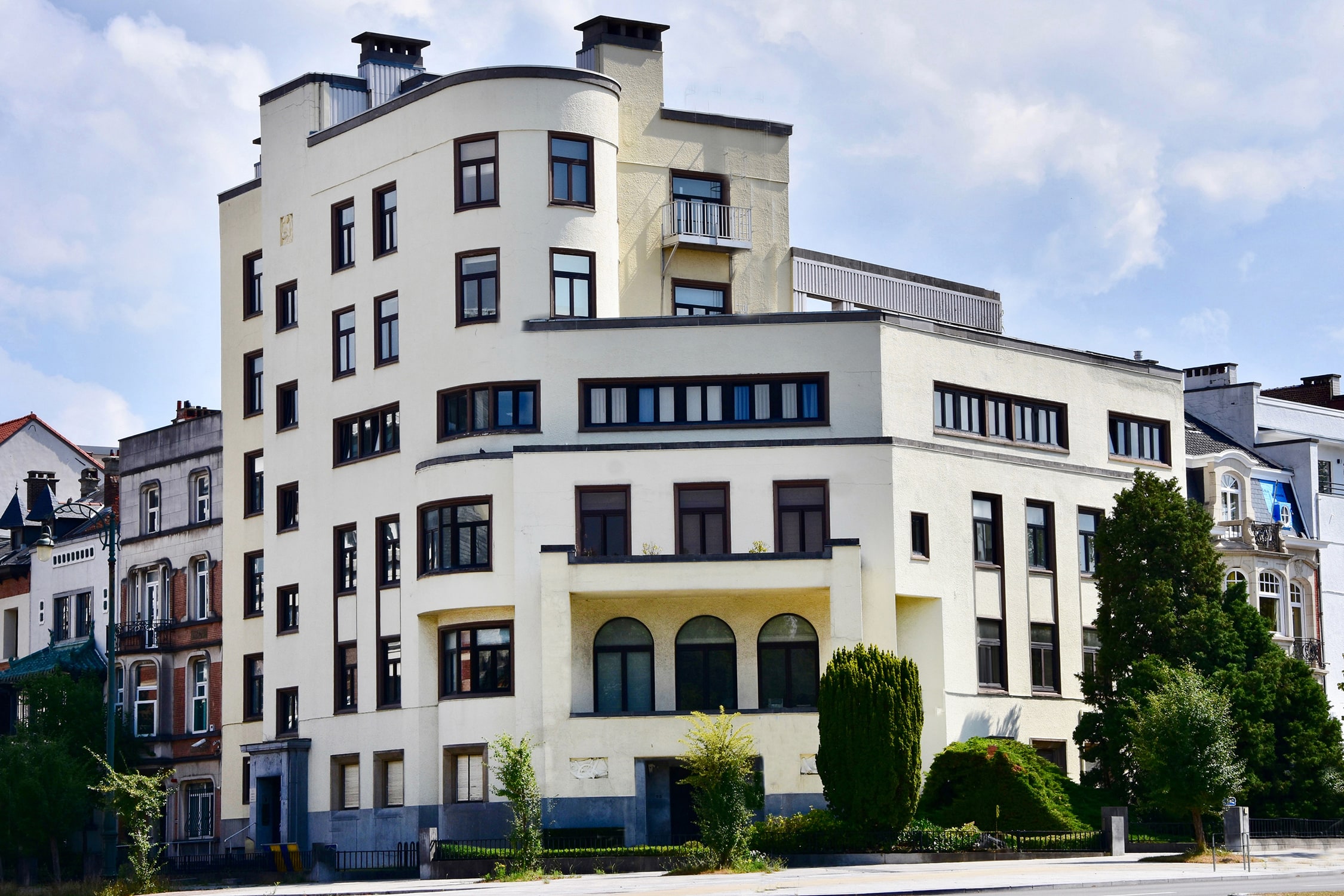 Adrien Blomme's offices and home