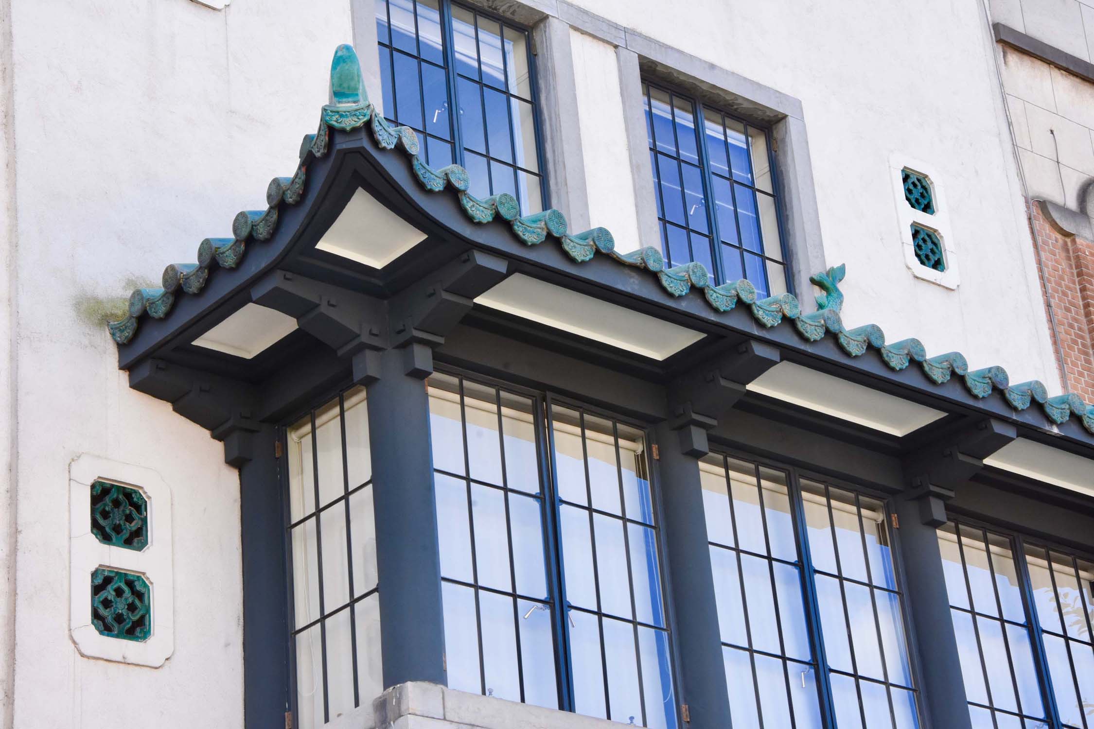 Chinese-inspired house