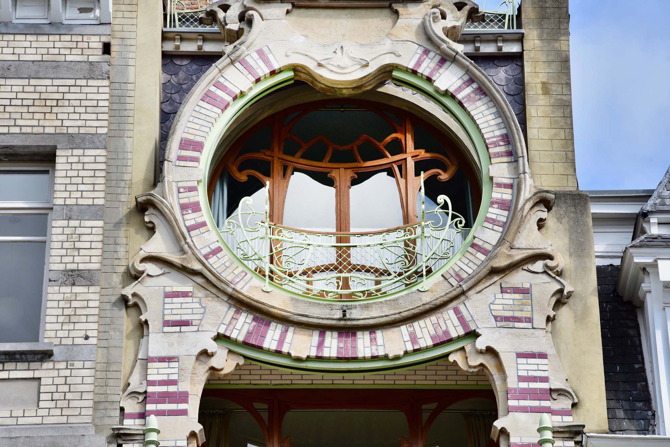 Saint Cyr House