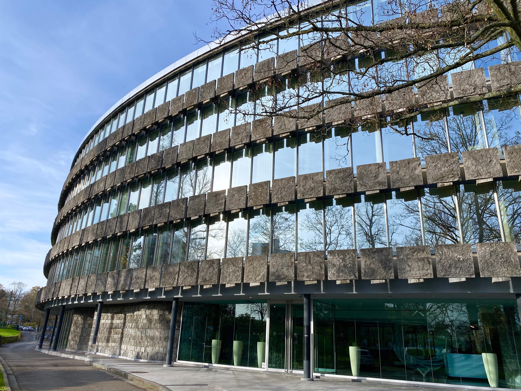 Glaverbel Building