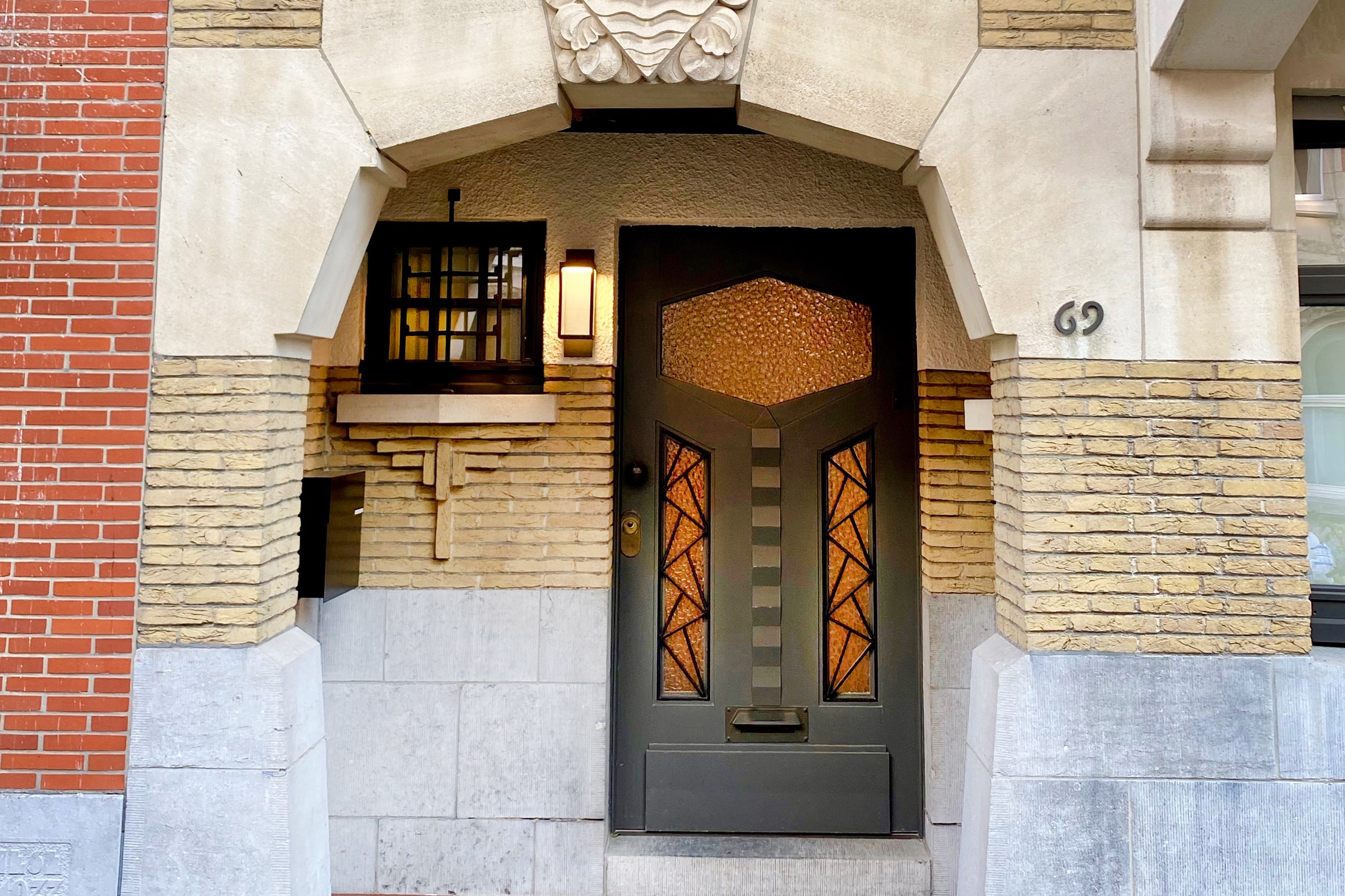 Art Deco terraced house 