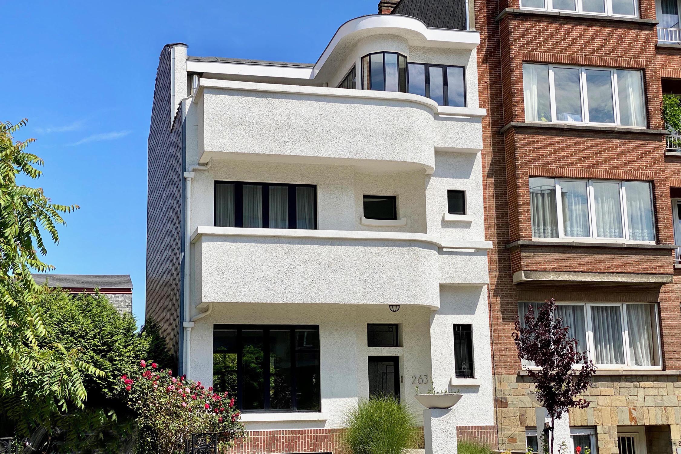 Modernist house designed by Stanislas Jasinski 