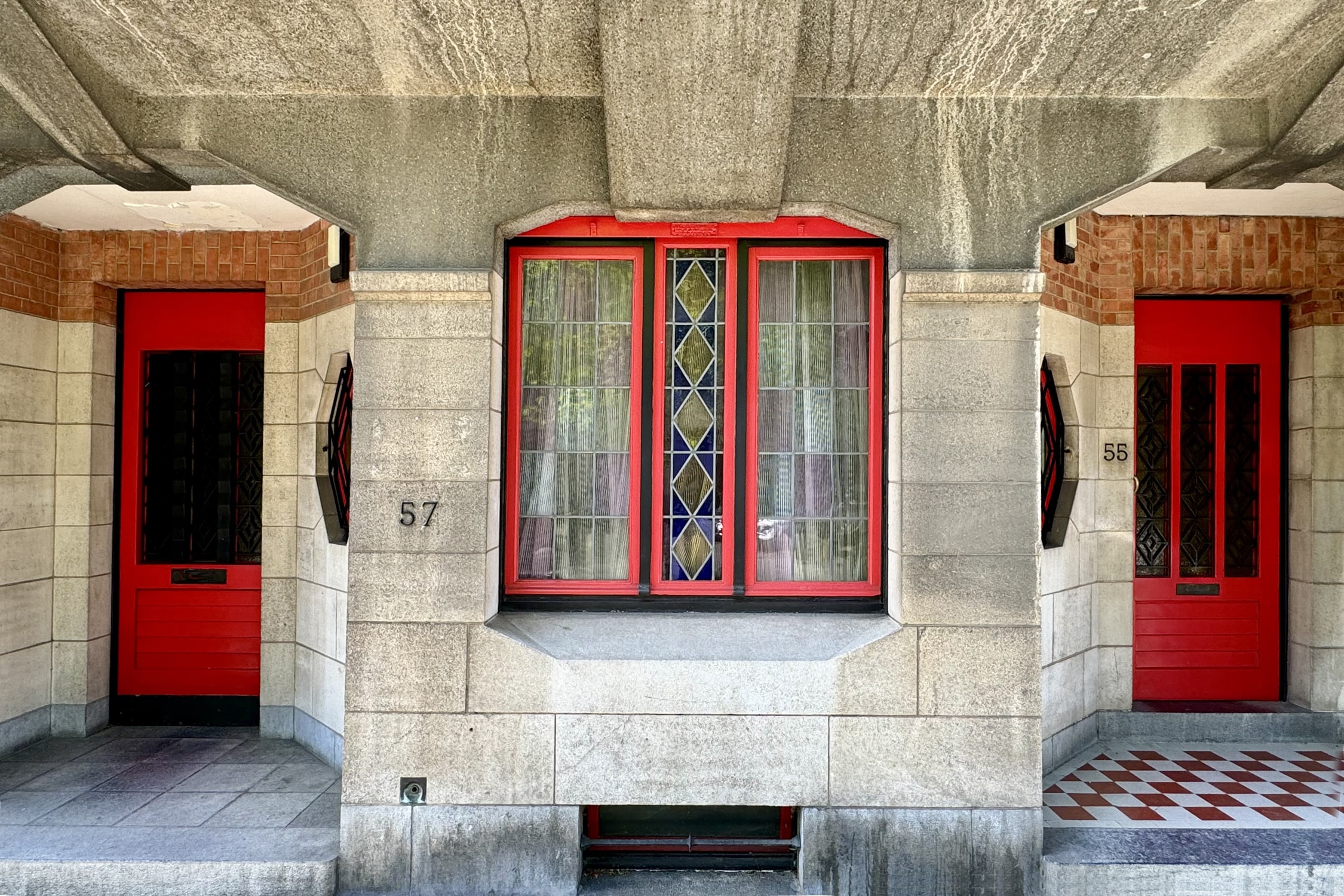 Art Deco apartment building