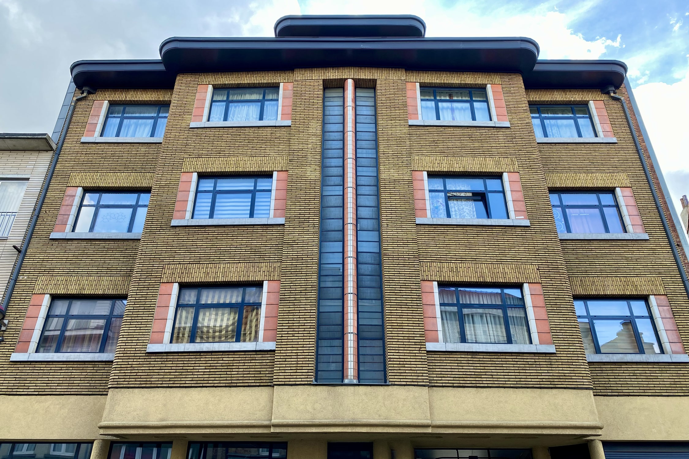Art Deco building by René Ajoux